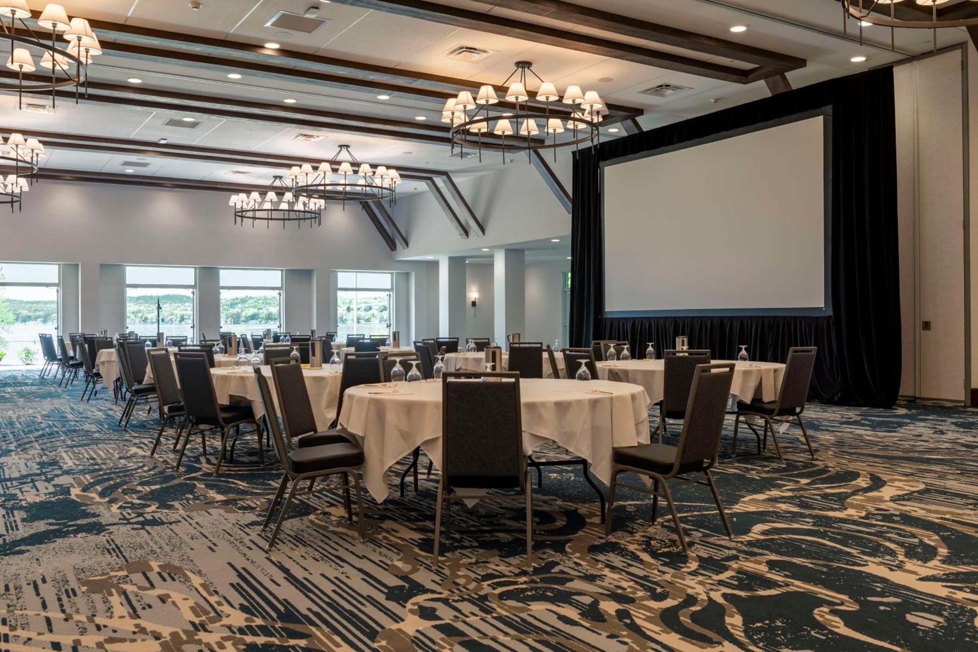 Hotel Canandaigua, Tapestry Collection By Hilton Εξωτερικό φωτογραφία